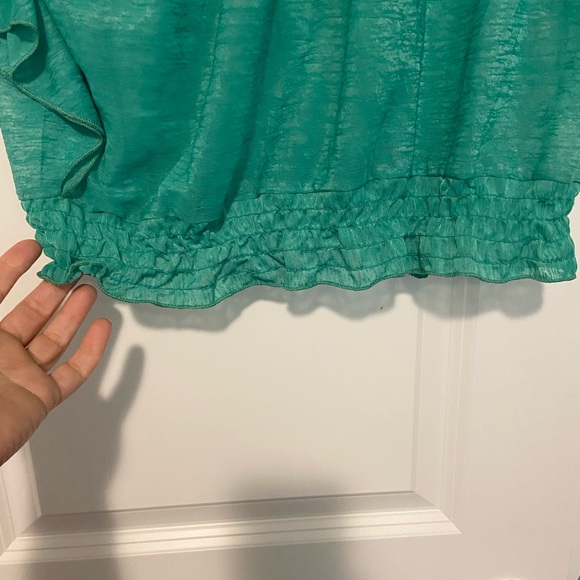 Sheer green shirt - Picture 4 of 5